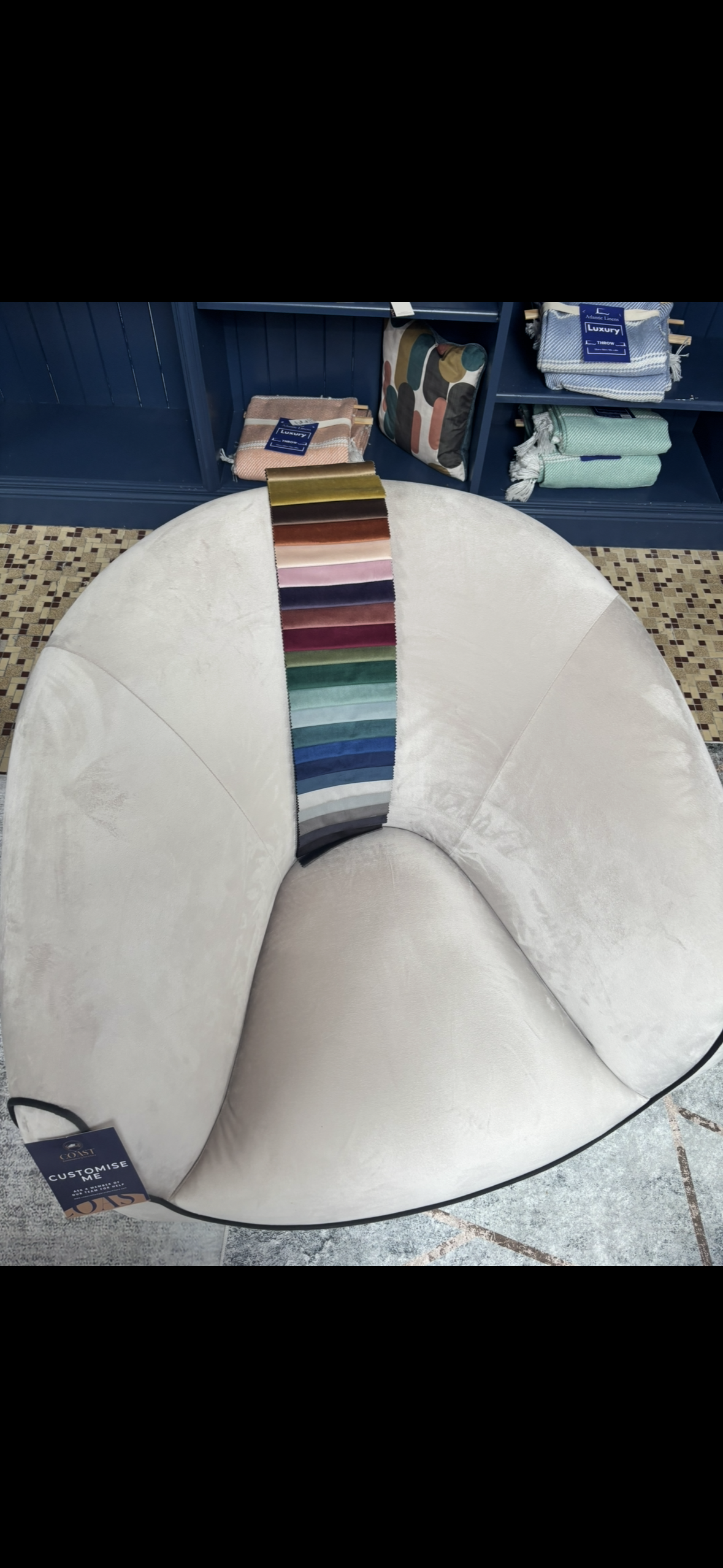 Fanad Velvet Tub Chair - Image 2